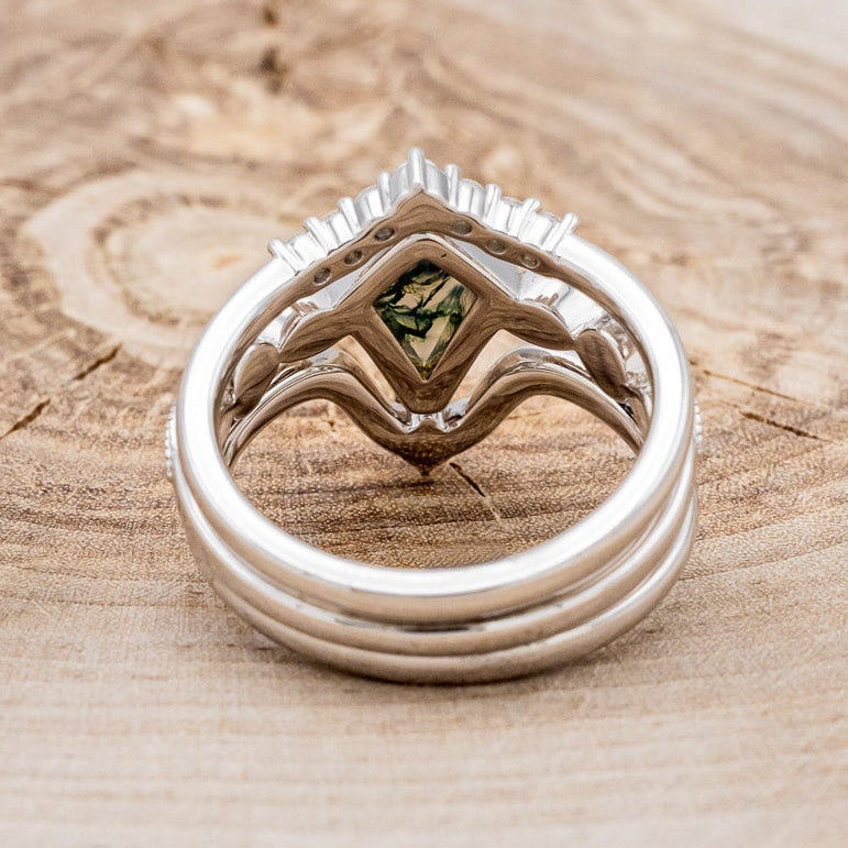 "BIANCA" - BRIDAL SUITE - KITE CUT MOSS AGATE ENGAGEMENT RING WITH PEARLS & DIAMOND ACCENTS-5