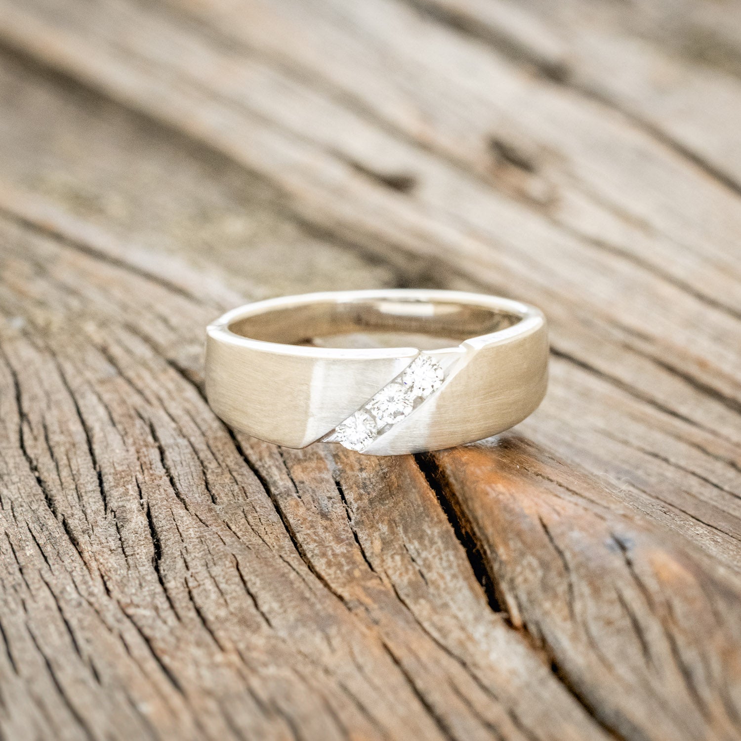 MEN'S ENGAGEMENT RING WITH THREE DIAMOND ACCENTS-6