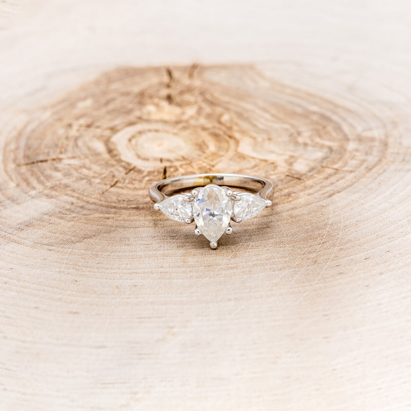"VOGUE" - PEAR-CUT MOISSANITE ENGAGEMENT RING WITH MOISSANITE ACCENTS - 4