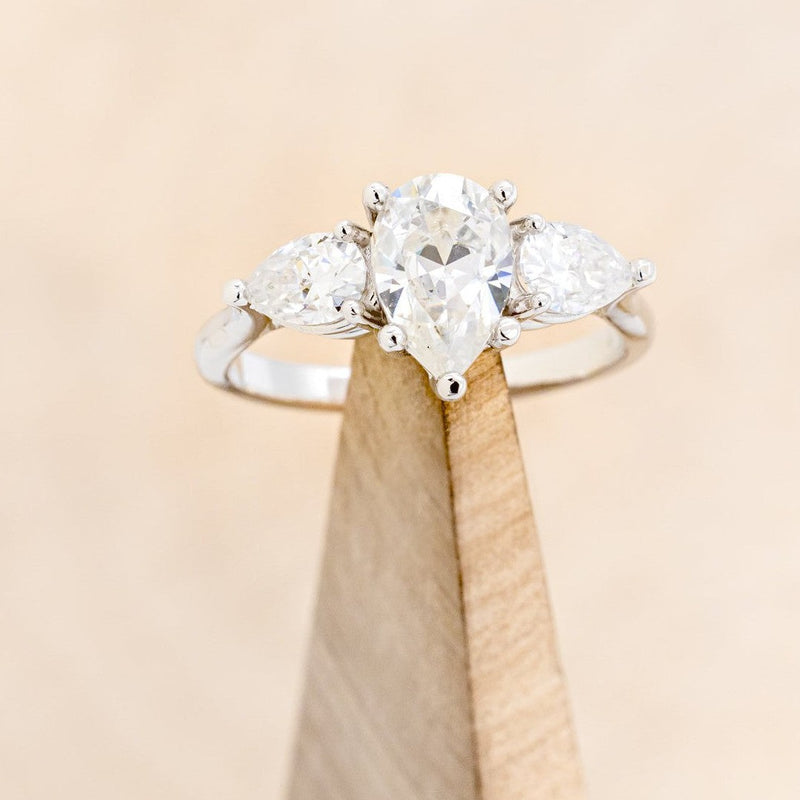 "VOGUE" - PEAR-CUT MOISSANITE ENGAGEMENT RING WITH MOISSANITE ACCENTS - 1