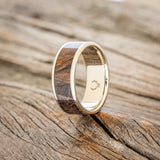 "RAINIER" - SINGLE CHANNEL INLAY WEDDING BAND-Staghead Designs