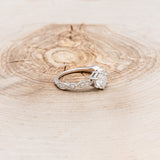ROUND CUT MOISSANITE ENGAGEMENT RING WITH DIAMOND ACCENTS
