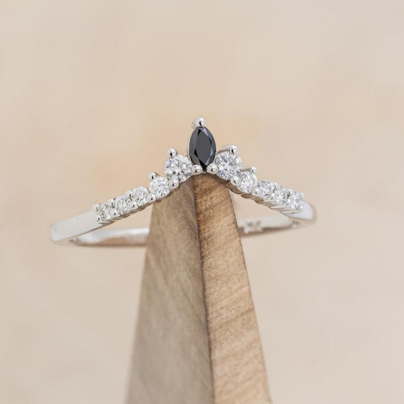 "SAGE" - KITE CUT MOSS AGATE ENGAGEMENT RING WITH BLACK DIAMOND ACCENTS & DIAMOND TRACER