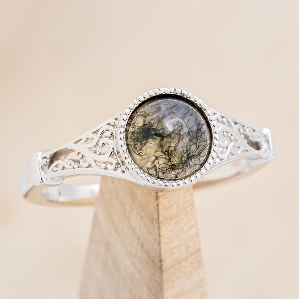"SELENE" - ROUND CUT CENTER STONE ENGAGEMENT RING WITH FILIGREE AND CRESCENT MOON ACCENTS-Staghead Designs