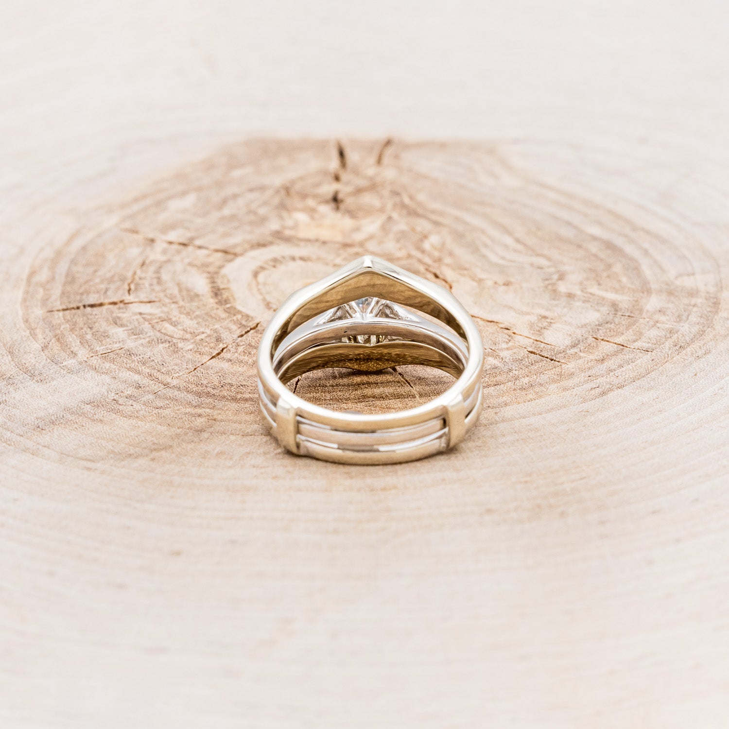 ROUND CUT MOISSANITE SOLITAIRE ENGAGEMENT RING WITH "ZUNI" TURQUOISE RING GUARD-5