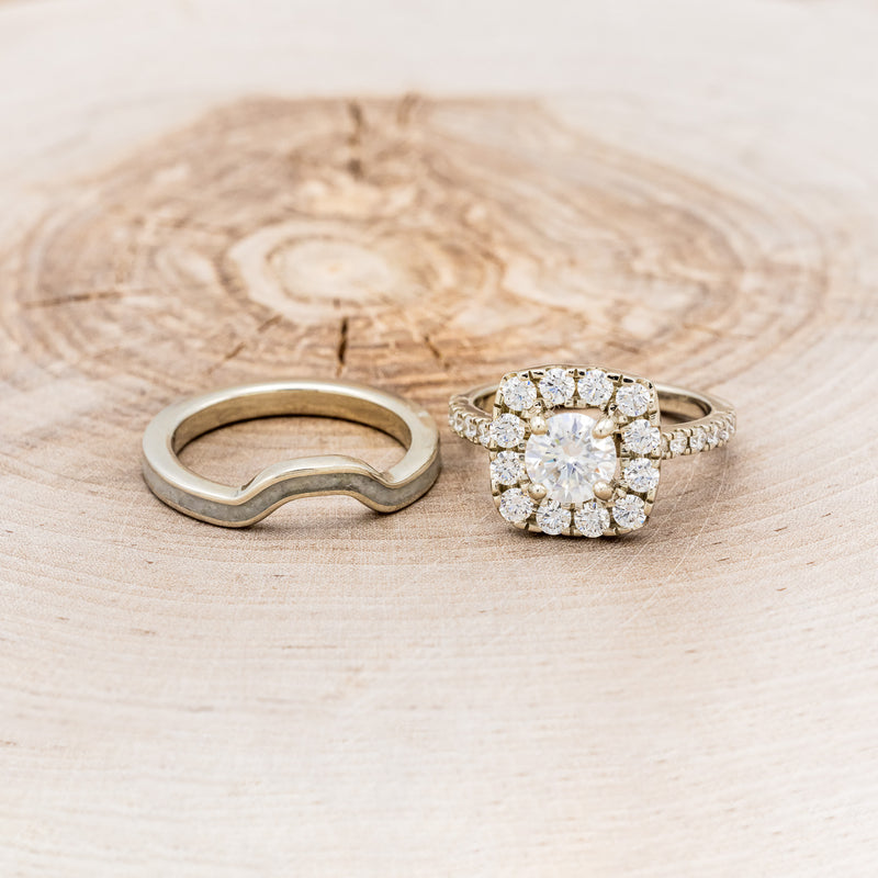 ROUND CUT MOISSANITE ENGAGEMENT RING WITH DIAMOND HALO & ANTLER STACKING BAND