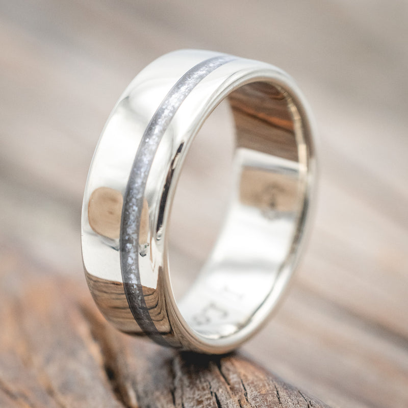 "VERTIGO" - DIAMOND DUST WEDDING RING