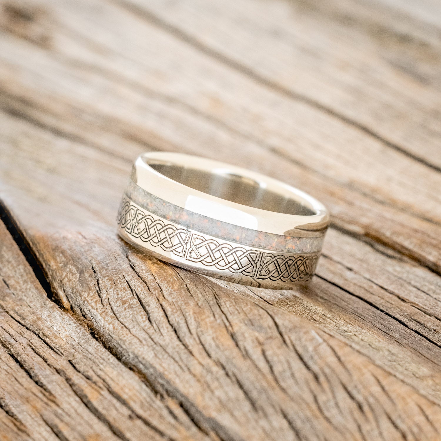 "VERTIGO" - CELTIC SAILOR'S KNOT ENGRAVED WITH FIRE & ICE OPAL WEDDING RING-8