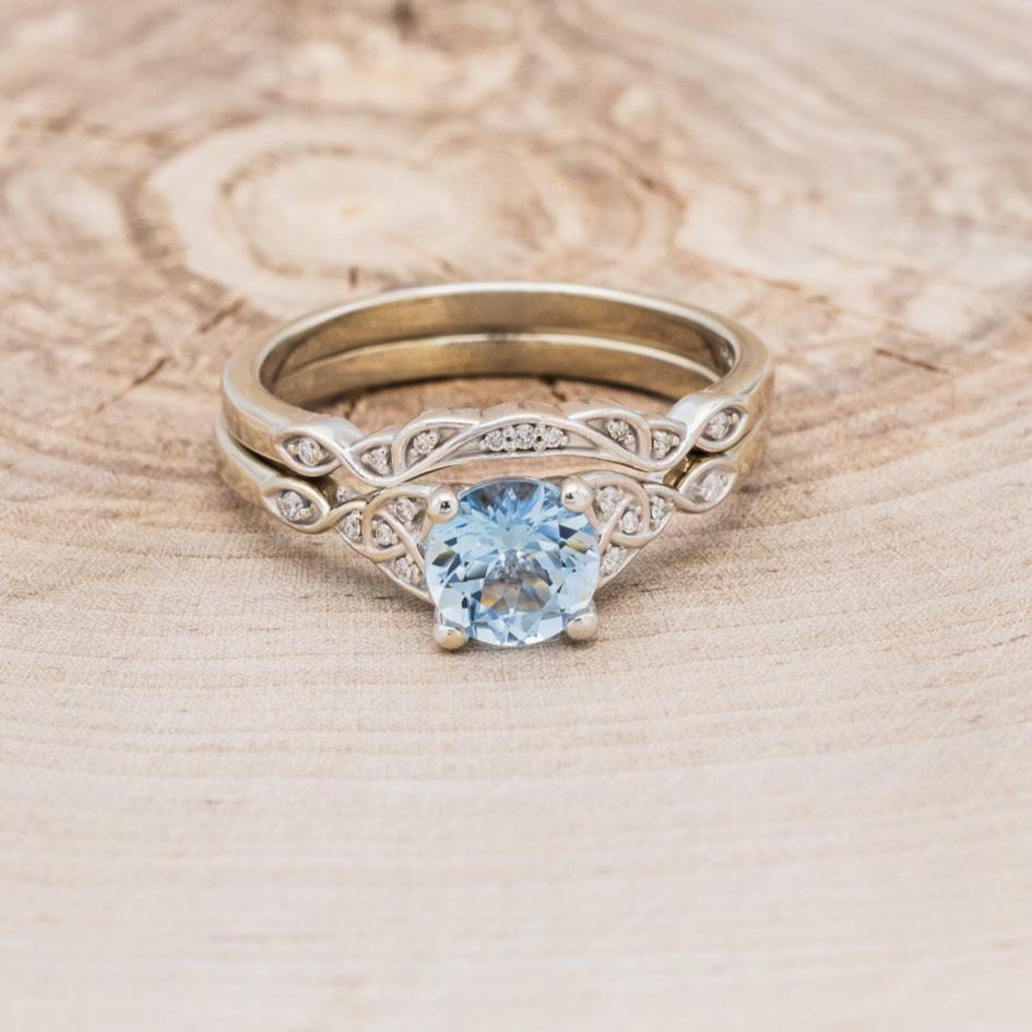 "AIFE" - CELTIC KNOT ROUND ENGAGEMENT RING-5