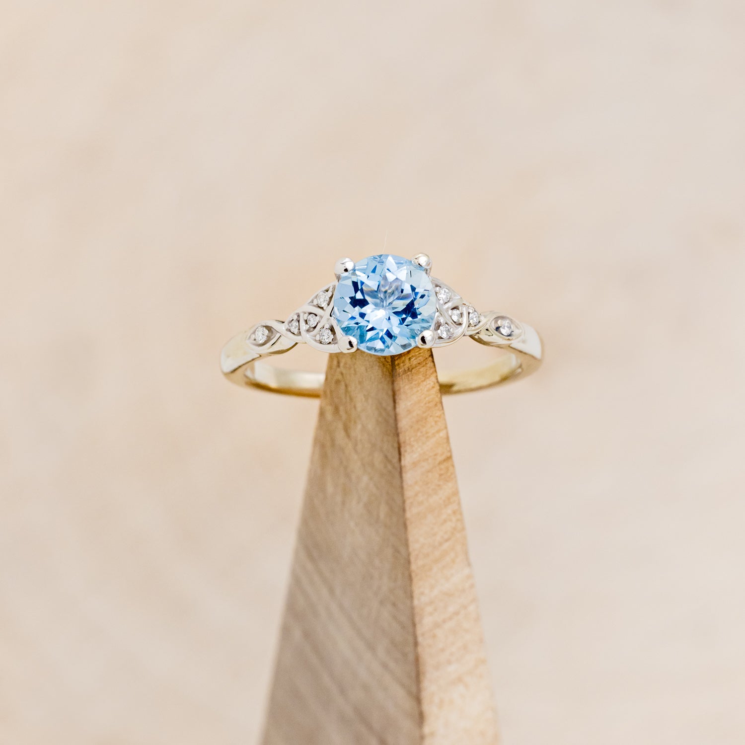 "AIFE" - CELTIC KNOT ENGAGEMENT RING - MOUNTING ONLY - SELECT YOUR OWN STONE-3