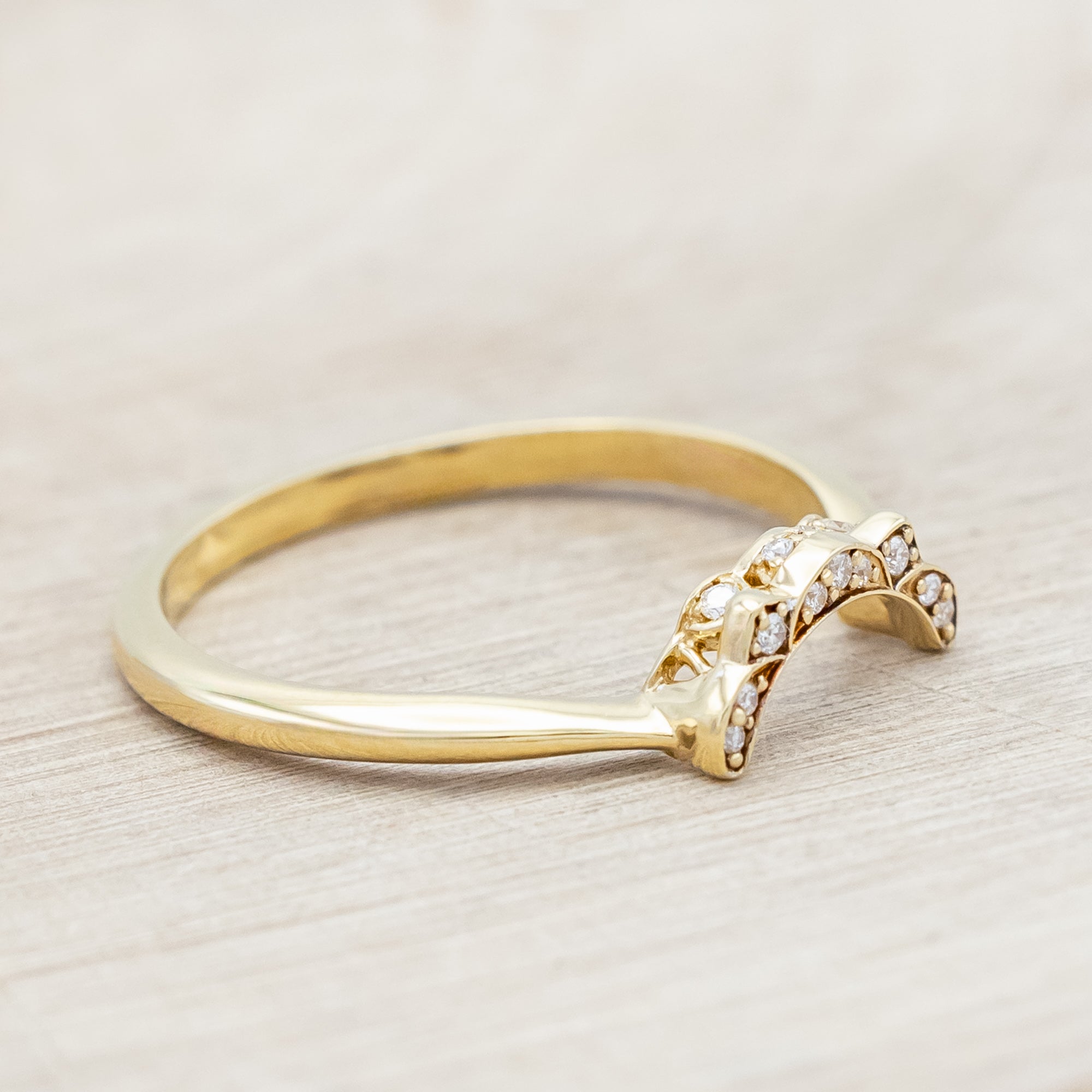 "JANE" - TRACER WITH DIAMOND ACCENTS-Staghead Designs