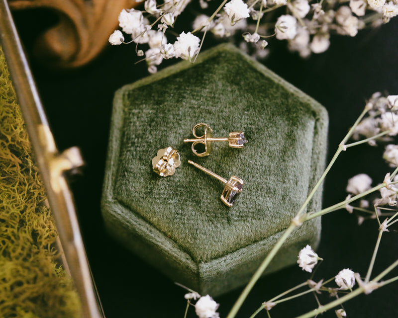 KITE CUT LAB-GROWN ALEXANDRITE STUD EARRINGS-3