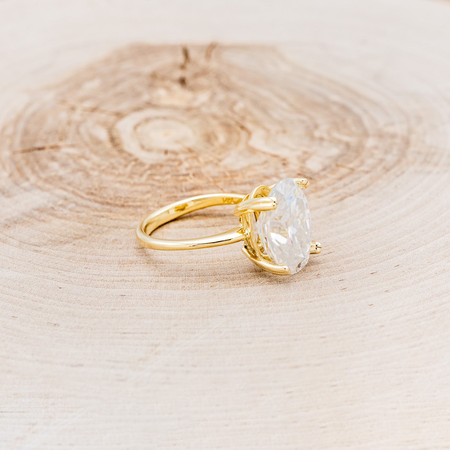 "ADELINE" - OVAL CUT MOISSANITE SOLITAIRE ENGAGEMENT RING- 14K YELLOW GOLD - SIZE 7-2