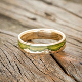 "HELIOS" - MYSTIC MOSS MOUNTAIN RANGE WEDDING RING FEATURING A PERIDOT ACCENT-3