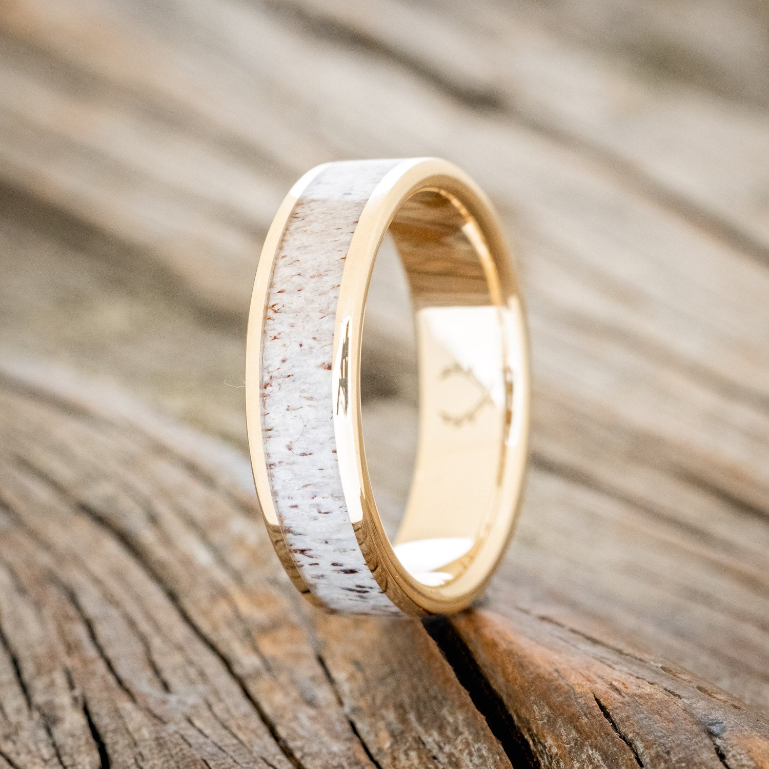 "RAINIER" - ELK ANTLER WEDDING BAND "RAINIER" - ELK ANTLER WEDDING BAND