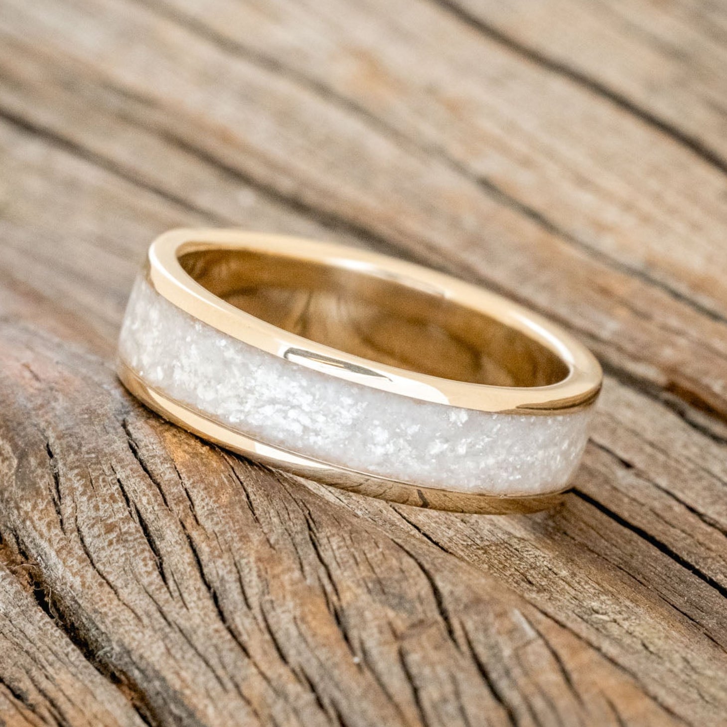"RAINIER" - DIAMOND DUST WEDDING RING-2