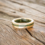 "VERTIGO" - MOSS INLAY & LINING WEDDING RING-4