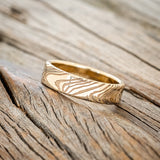 WOODGRAIN PATTERN WEDDING BAND