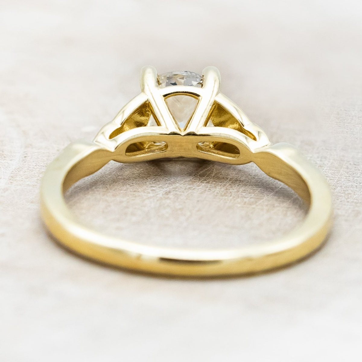 "AIFE" - CELTIC KNOT DESIGNED ENGAGEMENT RING WITH A 1.05CT ROUND CUT CHAMPAGNE DIAMOND-Staghead Designs