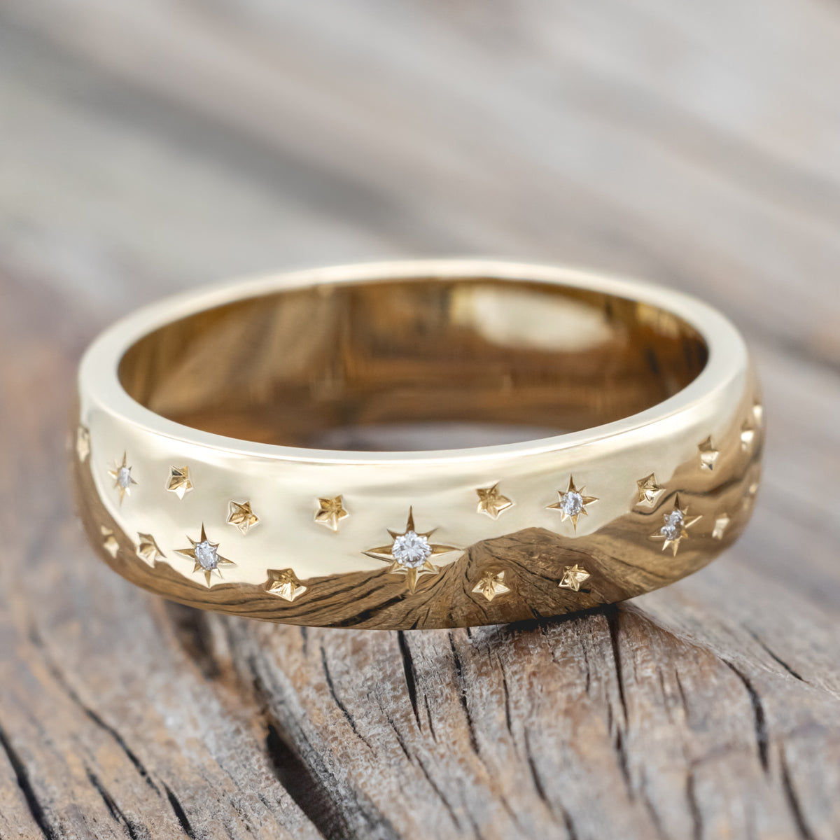 "Altair" - Celestial-Inspired Wedding Ring With Star Engravings & Diamond Accents