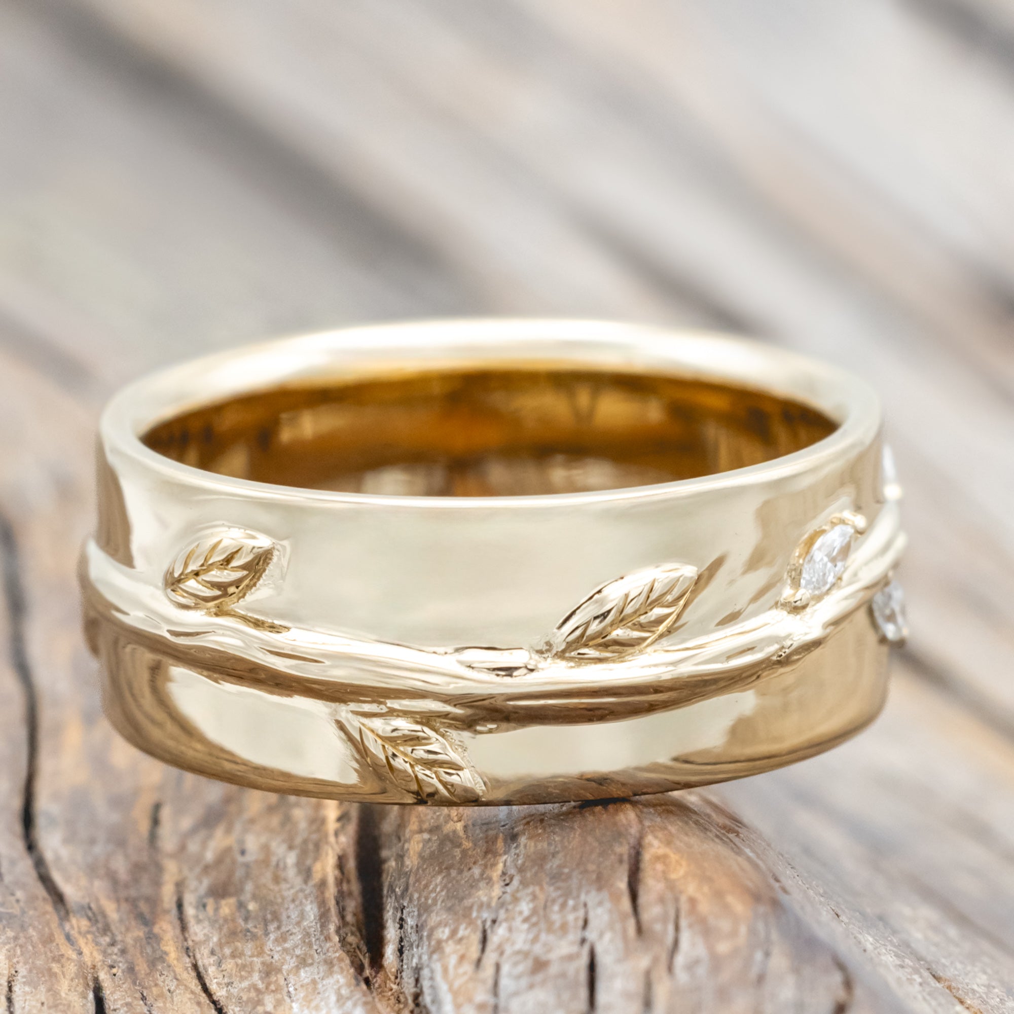 "ALWIN" - CUSTOM VINE EMBOSSED MEN'S WEDDING RING WITH LEAF-INSPIRED DIAMOND ACCENTS-Staghead Designs