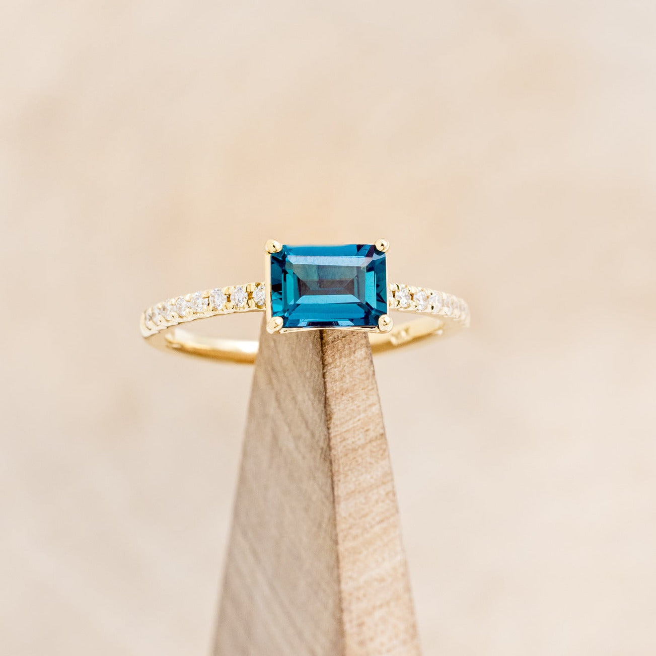 "AMARA" - EMERALD CUT LAB-GROWN ALEXANDRITE ENGAGEMENT RING WITH DIAMOND ACCENTS-7