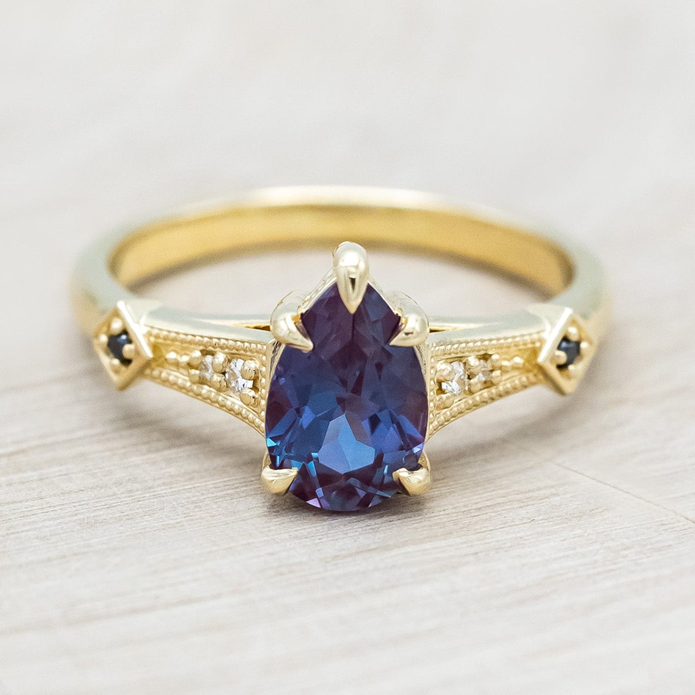 "ANNORA" - PEAR CUT ENGAGEMENT RING WITH DIAMOND ACCENTS-Staghead Designs
