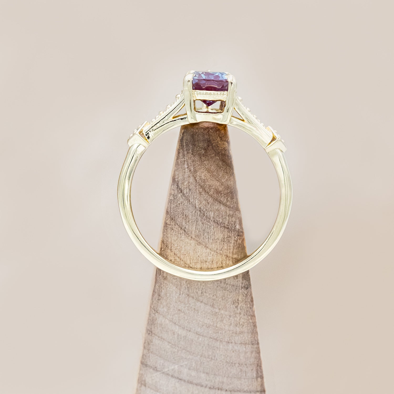 "ANNORA" - PEAR CUT LAB-GROWN ALEXANDRITE ENGAGEMENT RING WITH DIAMOND ACCENTS-Staghead Designs