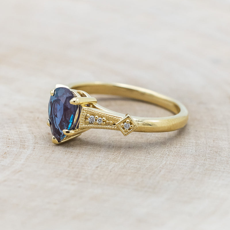 "ANNORA" - PEAR SHAPED LAB-GROWN ALEXANDRITE ENGAGEMENT RING WITH DIAMOND ACCENTS-Staghead Designs