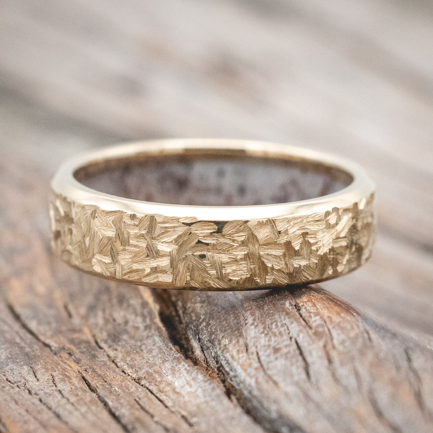 ANTLER LINED WEDDING BAND WITH CROSSHATCHED FINISH-Staghead Designs