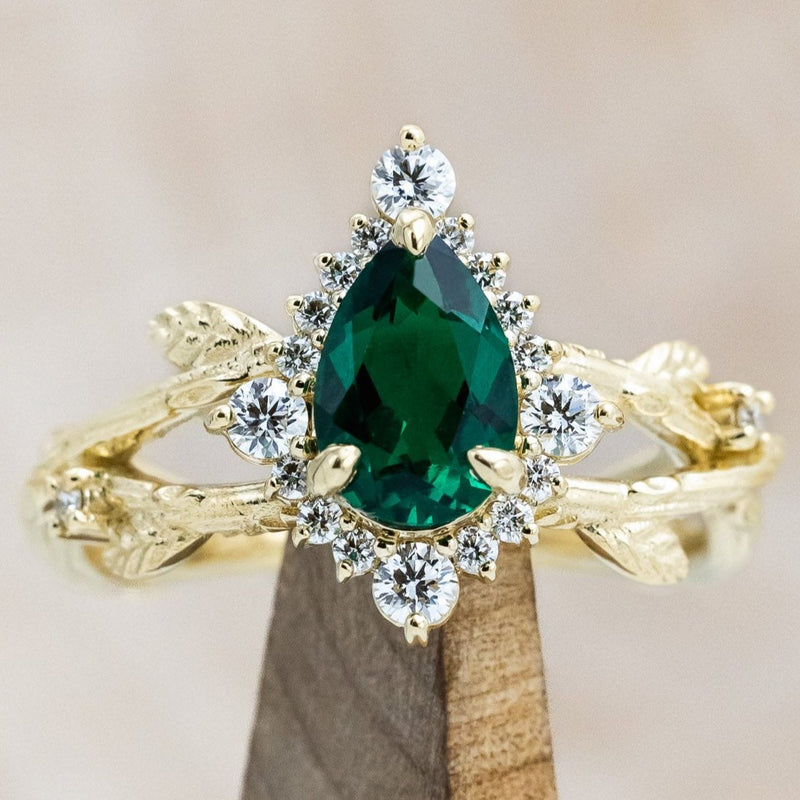 "ARTEMIS ON THE VINE DIVINE" - PEAR LAB-GROWN EMERALD ENGAGEMENT RING WITH DIAMOND ACCENTS & A BRANCH-STYLE BAND-1