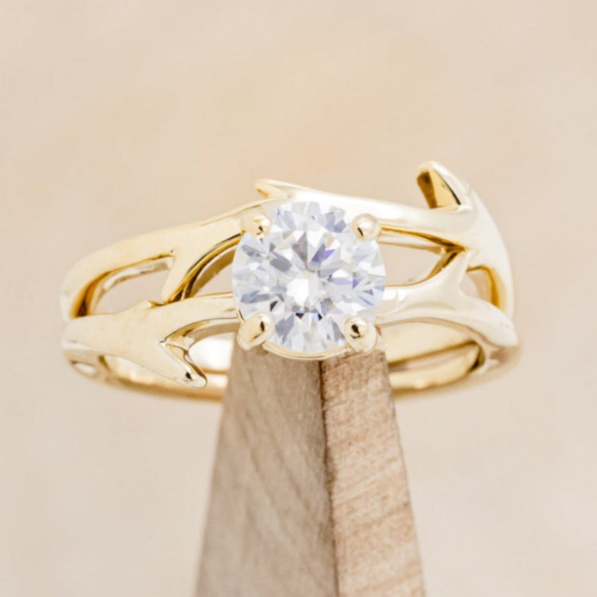 "ARTEMIS" - ROUND CUT ENGAGEMENT RING WITH AN ANTLER-STYLE STACKING BAND-Staghead Designs