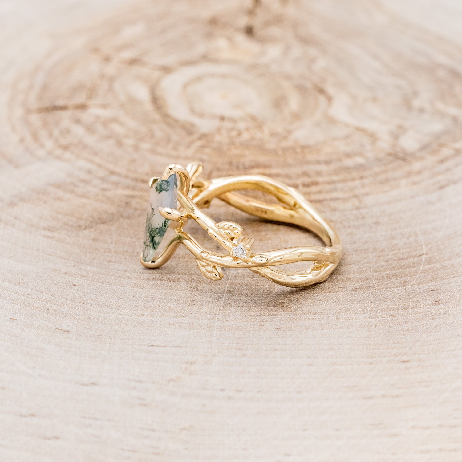 "ARTEMIS ON THE VINE" - KITE CUT MOSS AGATE ENGAGEMENT RING WITH DIAMOND ACCENTS - EXPEDITED-13