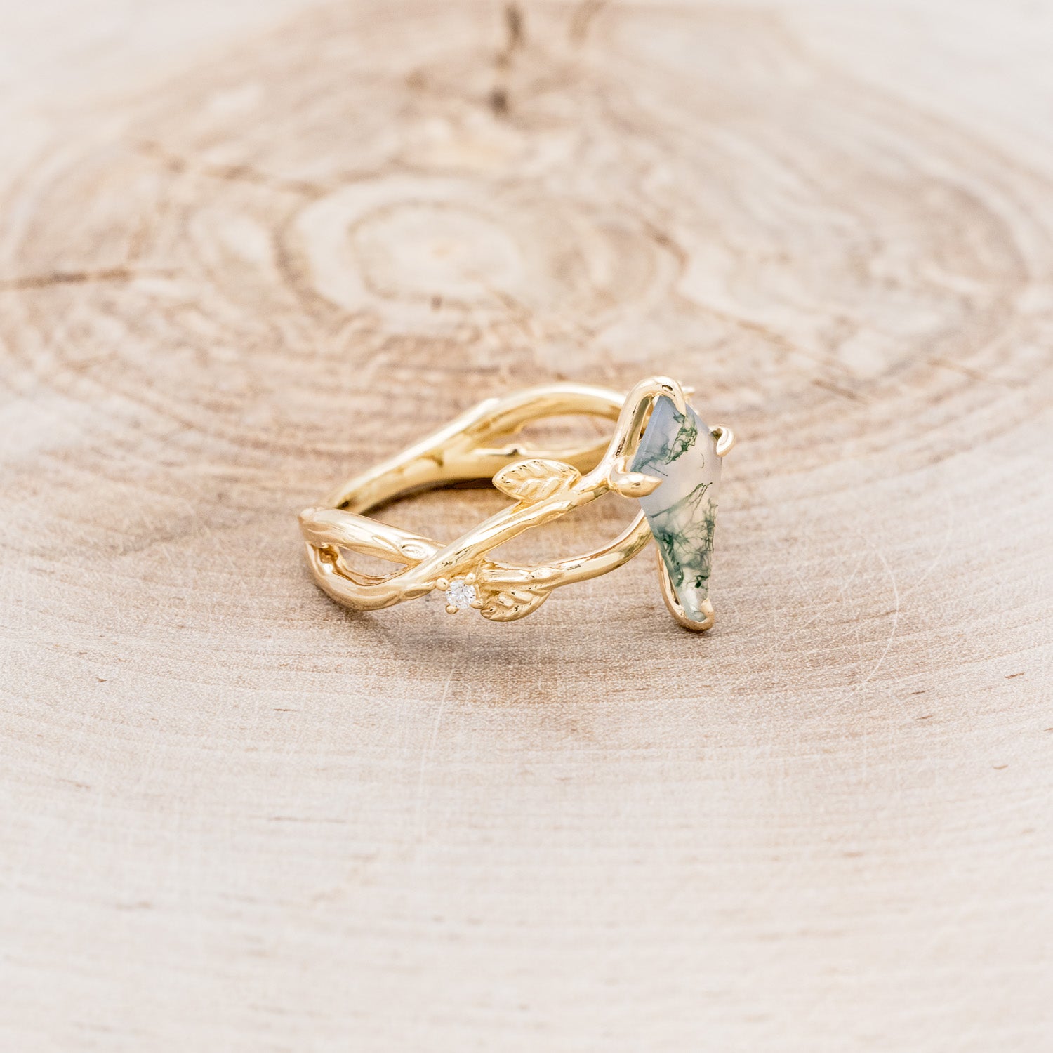 "ARTEMIS ON THE VINE" - KITE CUT MOSS AGATE ENGAGEMENT RING WITH DIAMOND ACCENTS - EXPEDITED-12