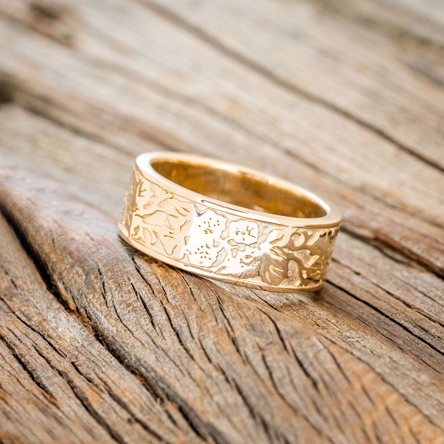 "EUREKA" - CUSTOM ENGRAVED WEDDING BAND FEATURING CALIFORNIA POPPIES-2