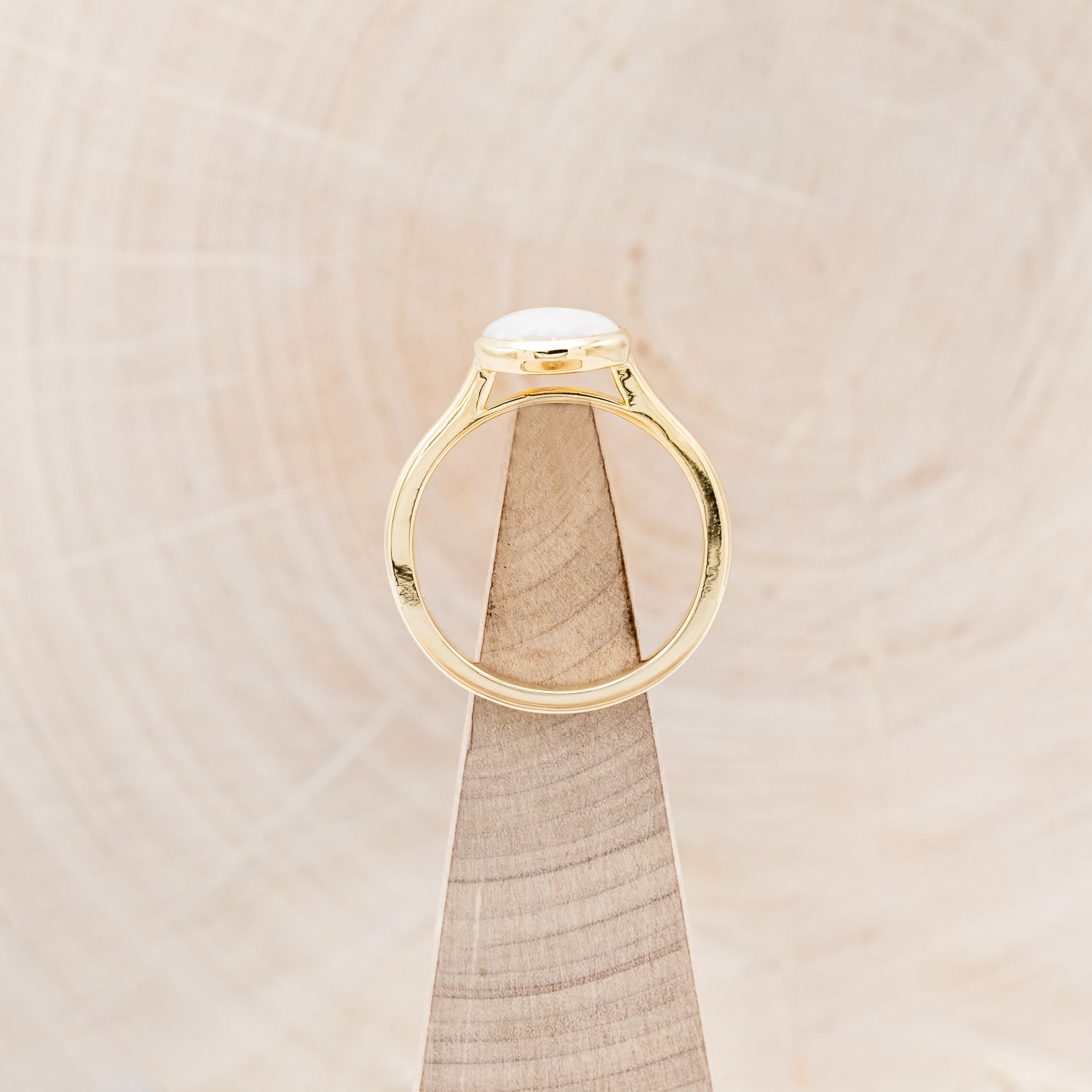 SOLITAIRE BEZEL SET OVAL AUSTRALIAN CRYSTAL OPAL ENGAGEMENT RING-6