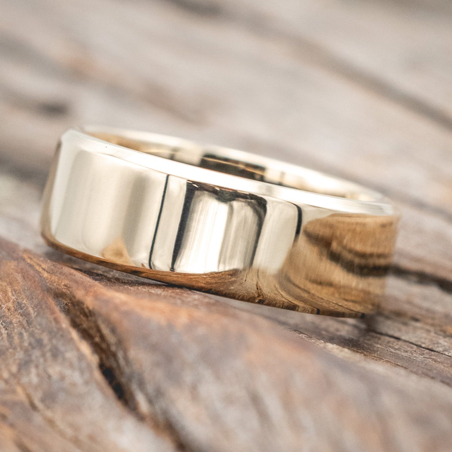 CRUSHED MOSS AGATE LINED WEDDING BAND-Staghead Designs