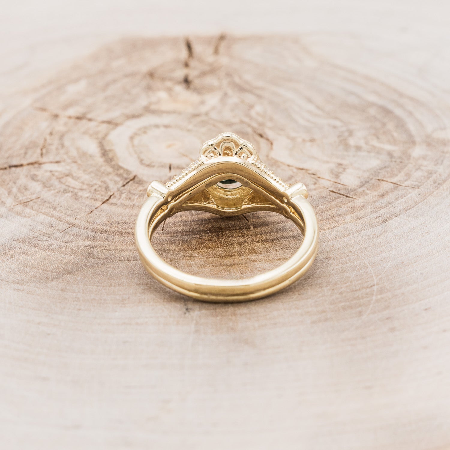 "EILEEN" - ROUND CUT MOSS AGATE ENGAGEMENT RING WITH DIAMOND ACCENTS & TRACER-23