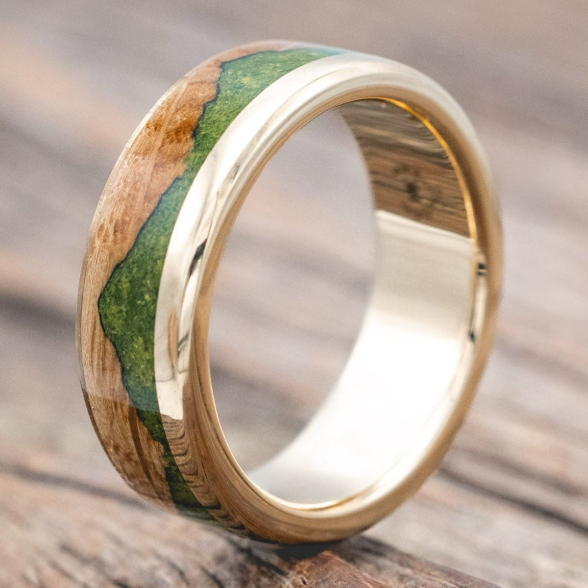 "EZRA" - WHISKEY BARREL OAK WITH MOSS WEDDING RING-Staghead Designs