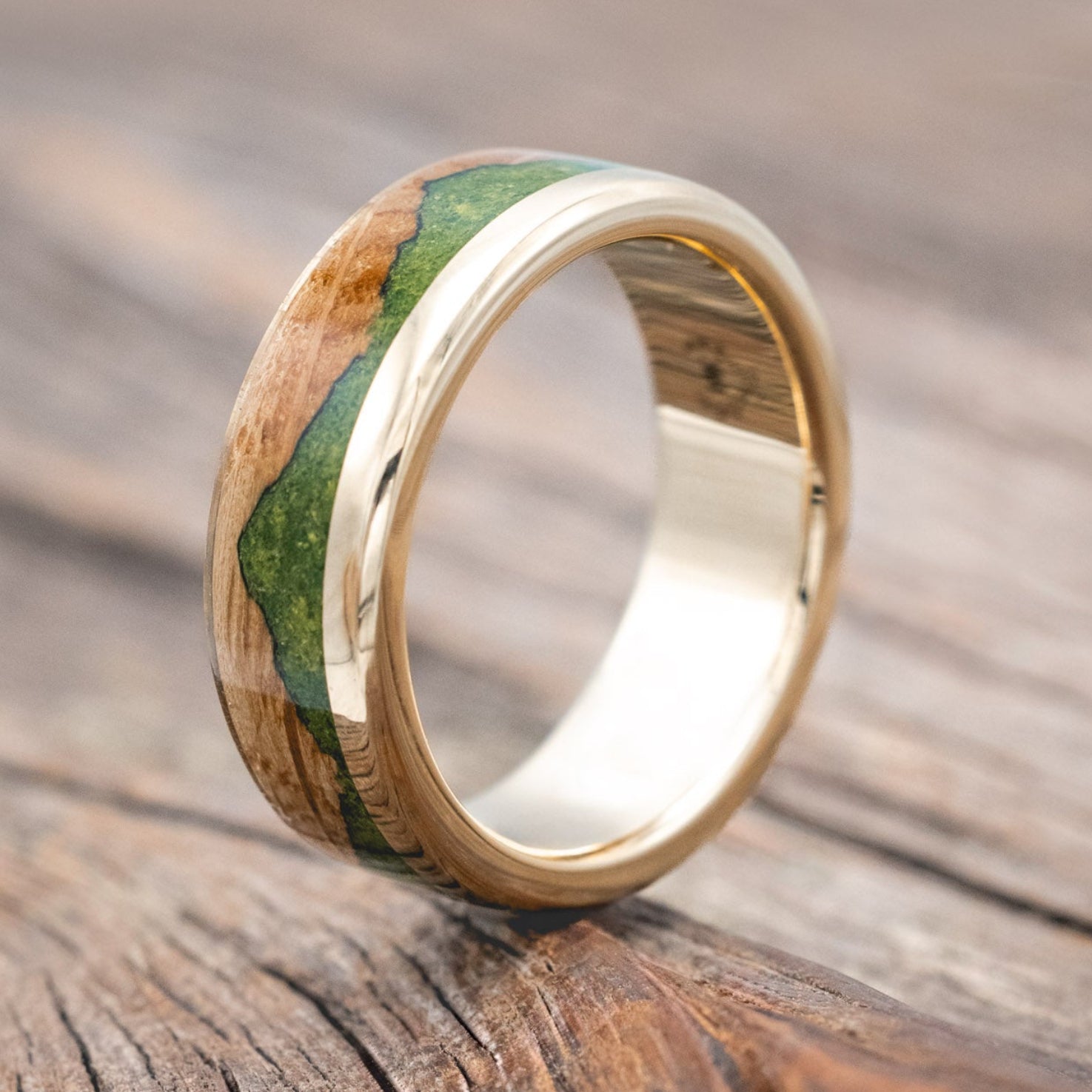 "EZRA" - WHISKEY BARREL OAK WITH MOSS WEDDING RING-Staghead Designs