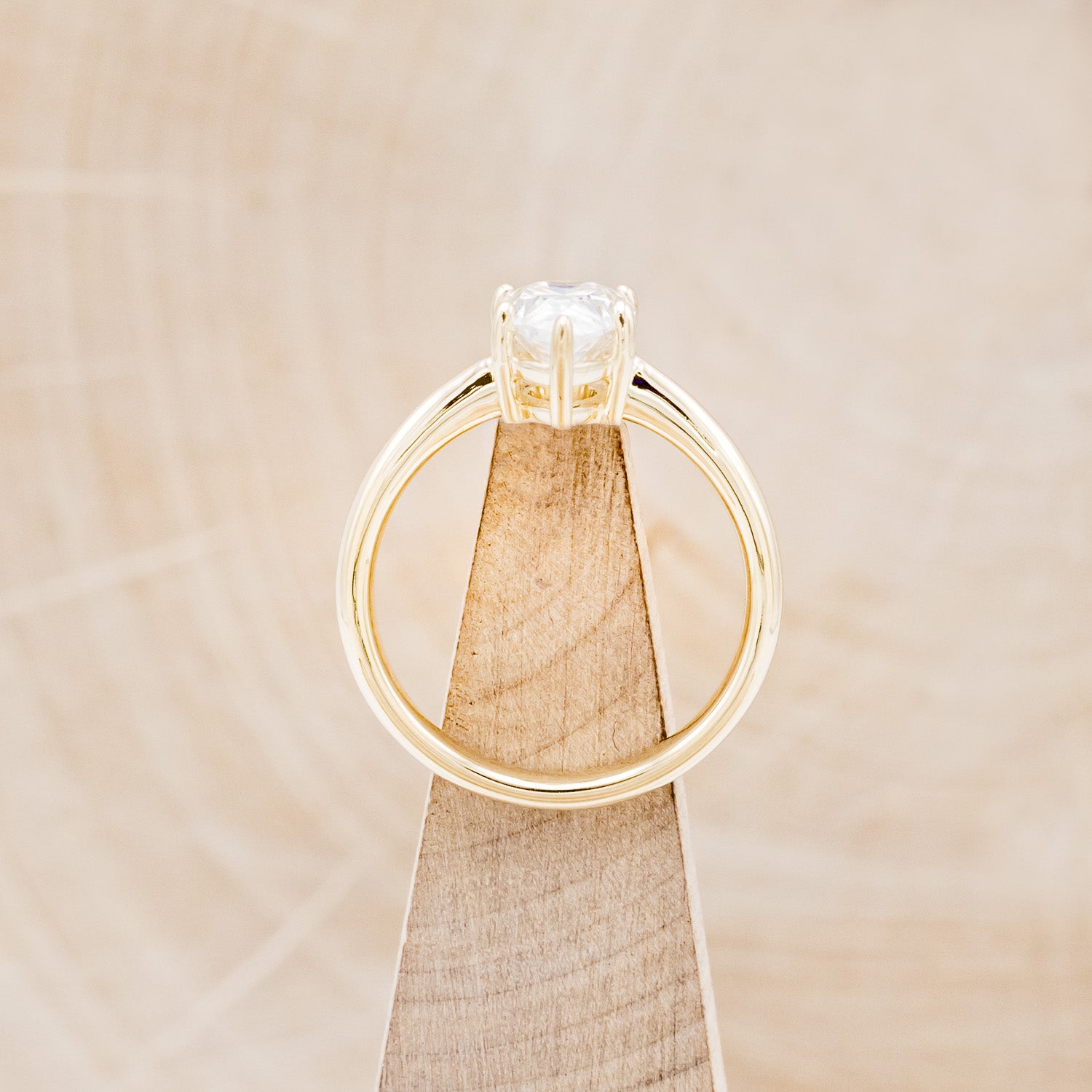 5 PRONG PEAR-SHAPED MOISSANITE SOLITAIRE ENGAGEMENT RING - 14K YELLOW GOLD - SIZE 4 1/2-4