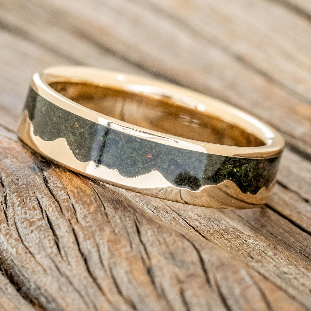 "HELIOS" - MOSS MOUNTAIN RANGE WEDDING BAND-8