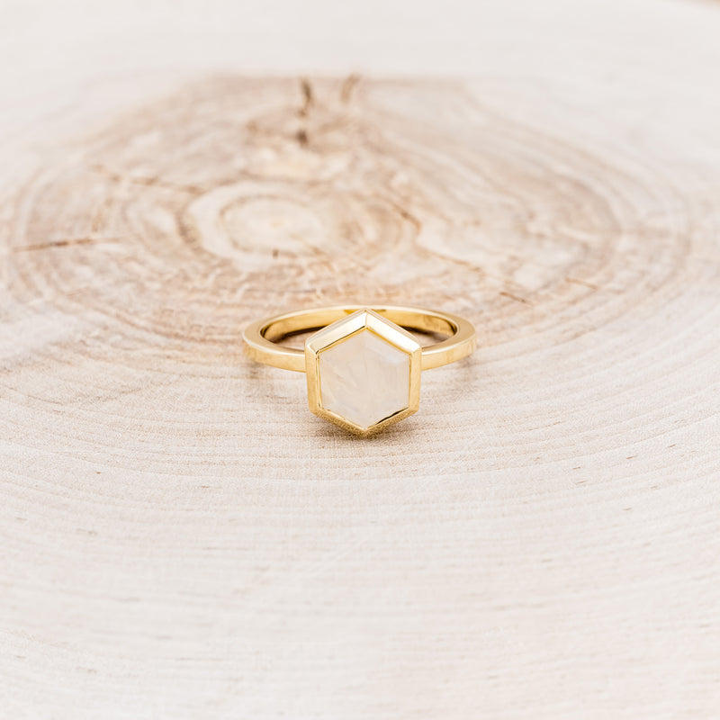 HEXAGON BEZEL SET MOONSTONE ENGAGEMENT RING - 14K YELLOW GOLD - SIZE 7-3