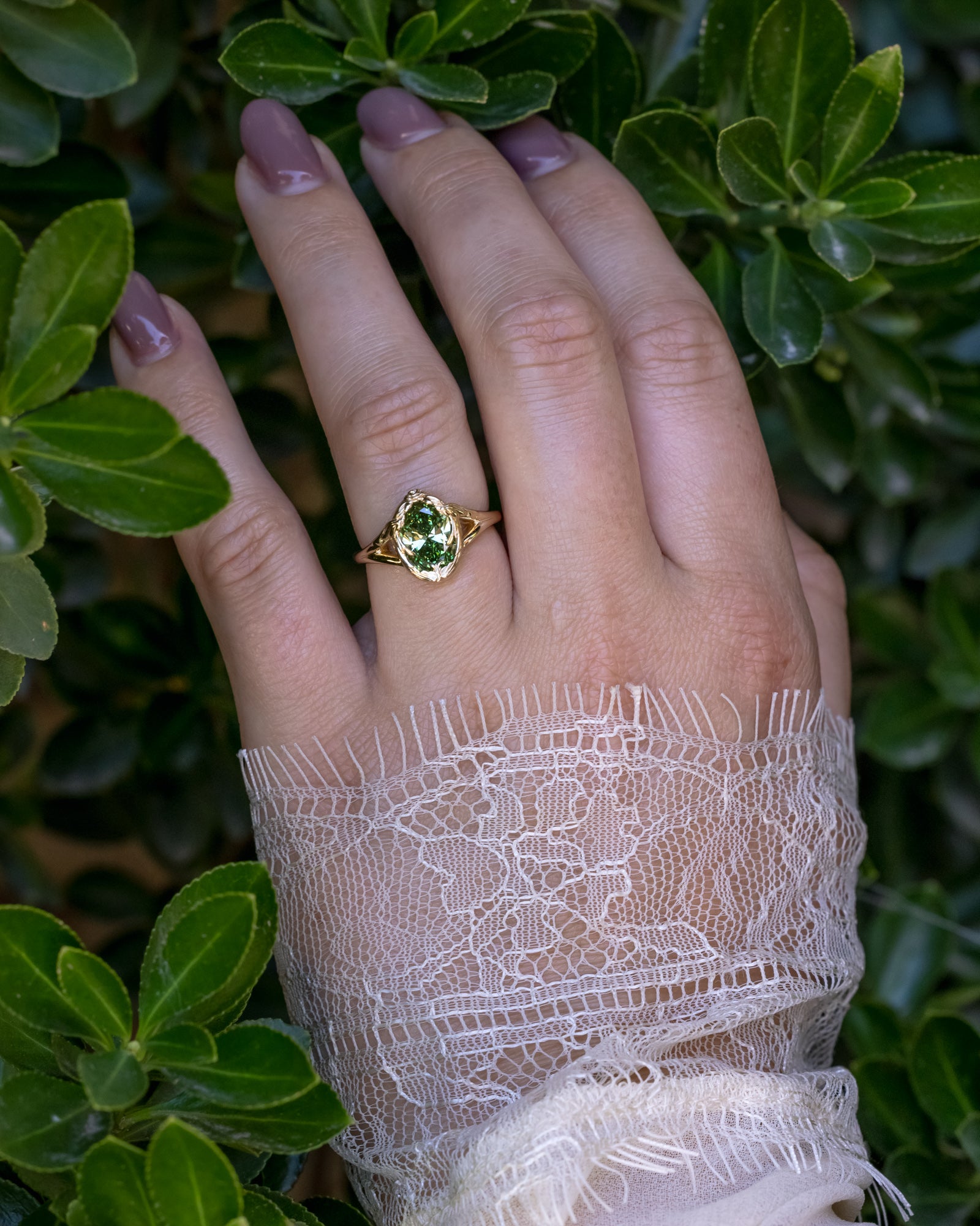 One-Of-A-Kind - "Hirondelle" - Oval Brilliant Cut Lab-Grown Green Diamond Engagement Ring With Swallow Bird-Inspired Filigree-Staghead Designs
