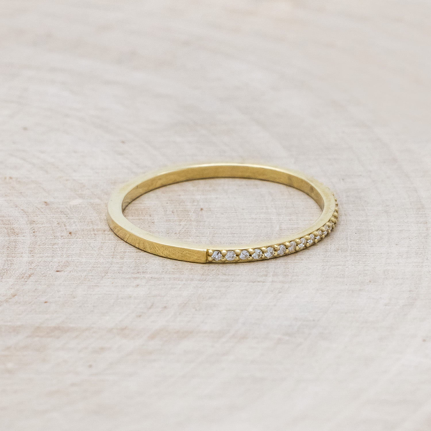 "JENNY FROM THE BLOCK" - TOP DIAMOND TRACER - 14K YELLOW GOLD - SIZE 6-Staghead Designs