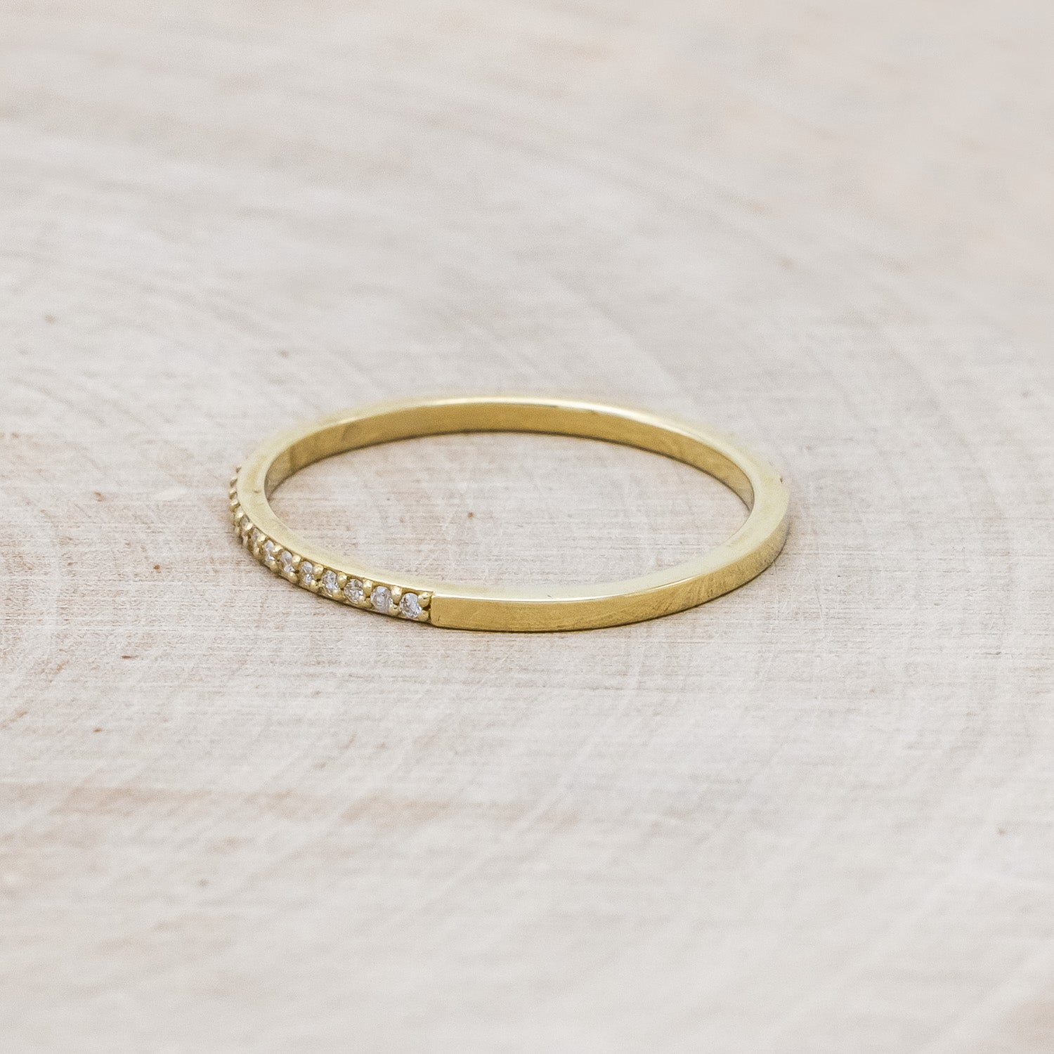 "JENNY FROM THE BLOCK" - TOP DIAMOND TRACER - 14K YELLOW GOLD - SIZE 6-Staghead Designs