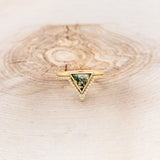 "JENNY FROM THE BLOCK" - TRIANGLE MOSS AGATE ENGAGEMENT RING WITH DIAMOND V-SHAPED TRACER-4