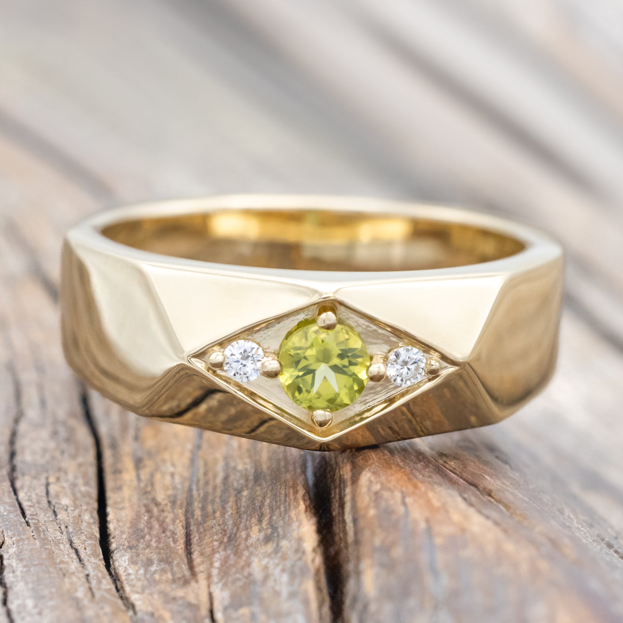 MEN'S ROUND CUT ENGAGEMENT RING WITH DIAMOND ACCENTS-Staghead Designs