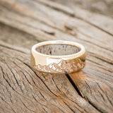 MOUNTAIN ENGRAVED WEDDING BAND WITH ANTLER LINING-9