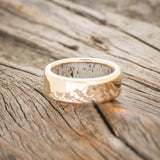 MOUNTAIN ENGRAVED WEDDING BAND WITH ANTLER LINING-12